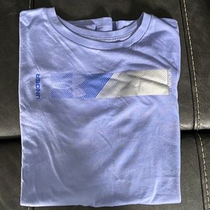 Under Armor short sleeve shirt